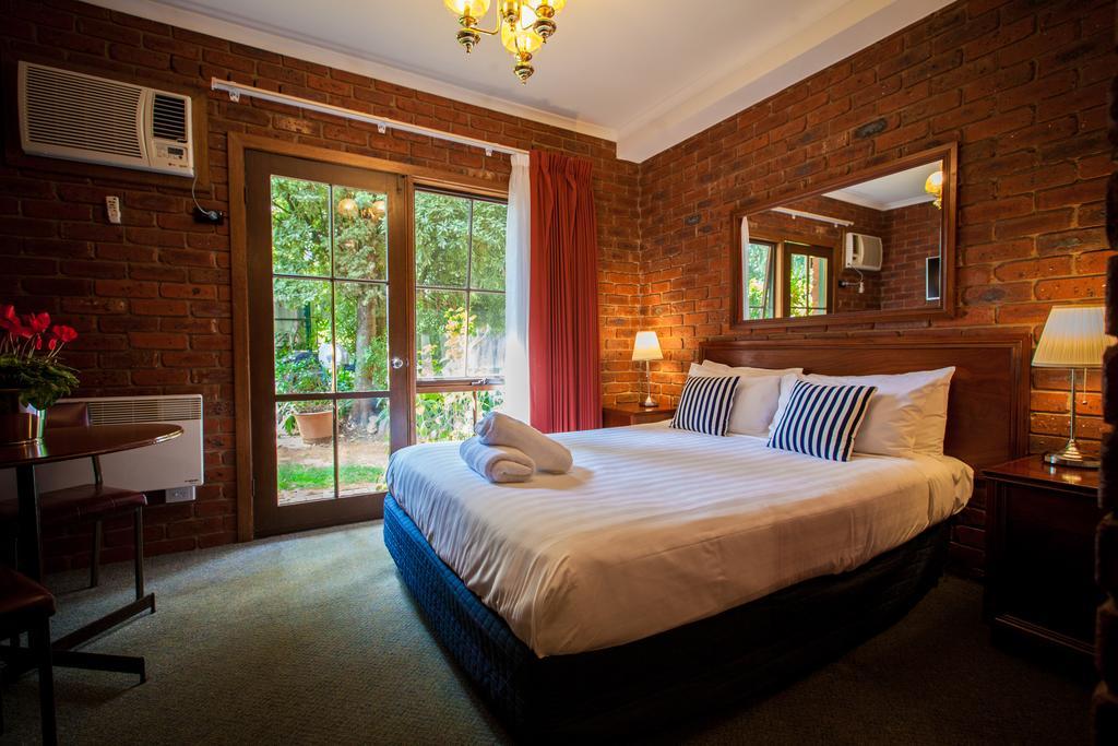 Armour Motor Inn Beechworth Zewnętrze zdjęcie