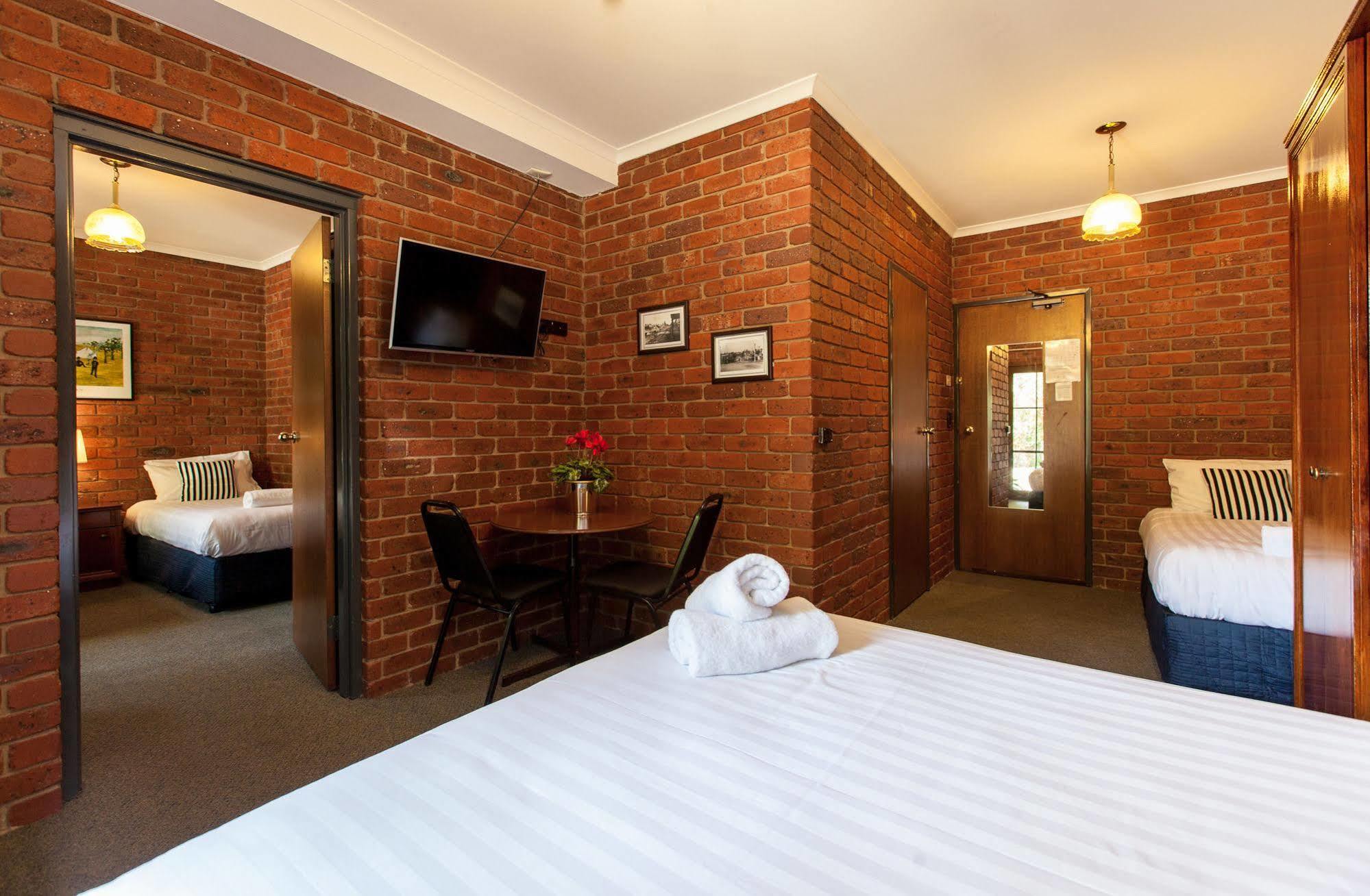 Armour Motor Inn Beechworth Zewnętrze zdjęcie